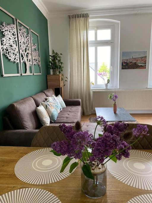 2-Zimmer Zentral In Ferdinandshof, Wlan Modern Luaran gambar